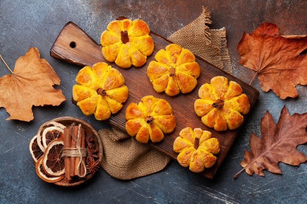 Comment faire des muffins aux légumes sans lait ni beurre pour un brunch sain ?